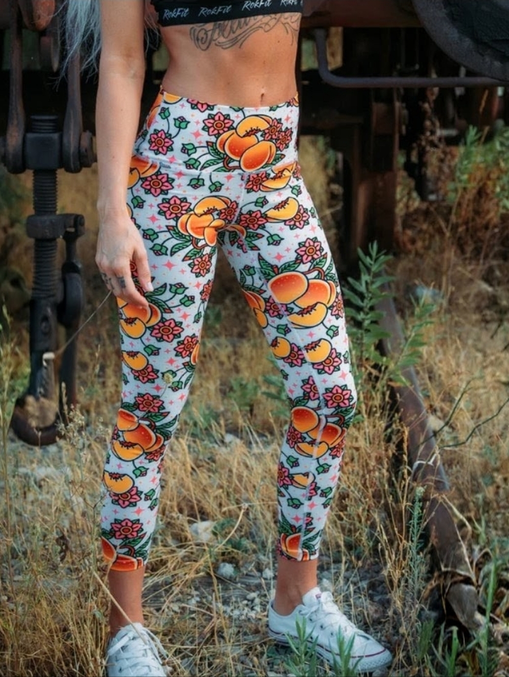 ROKFIT Peach Bum Print Leggings - Size Small Womens - Green Orange White Pink